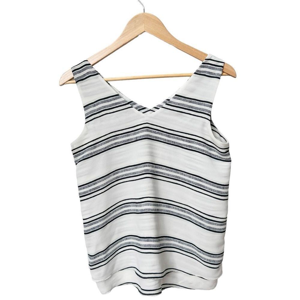 Ann Taylor Factory Sleeveless Black & White Striped V-Neck Top Blouse. XS.